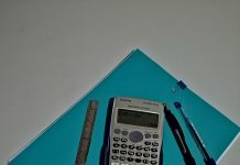 Suma y resta de cantidades en situaciones cotidianas: ¿Con o sin calculadora?